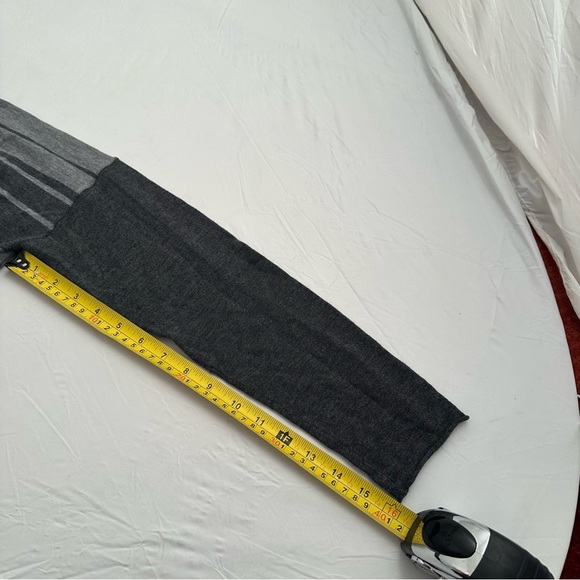 Vince black gray striped Merino wool rayon blend boatneck lightweight sweater - Picture 10 of 10